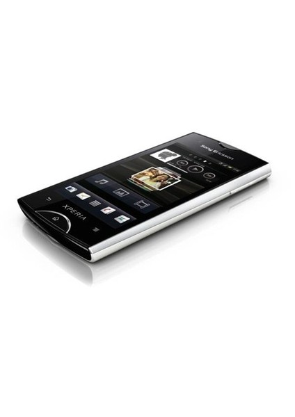 Ericsson Xperia Ray Beyaz modelleri