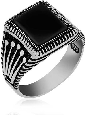 Gumush Gümüş Oniks Taşlı Taç Desenli Erkek Yüzük