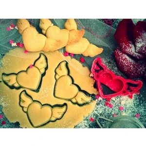 Bi'şeyler Sepeti Melek Kalp Sevgililer Günü Kurabiye Kalıbı