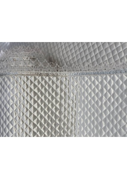 Kaizen Carpet Vintage Sınırlı Üretim Özel Seri Saten Raf Örtüsü - Beyaz 30 cm Derinlik x 10 mt Boy Silver Su Taşı Detaylı Lüks Saten Kapitone Raf Örtüsü / Çekmece Örtüsü / Dolap İçi Örtü