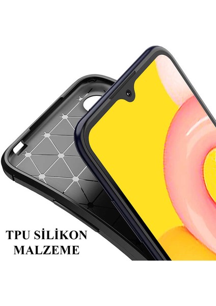 Apple iPhone 11 Kılıf Negro Karbon Desing Focus Silikon Siyah