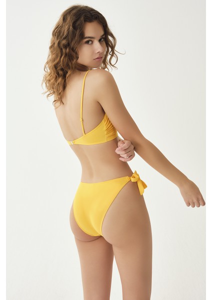 Sarı Bağcıklı Bikini Altı fiyatları