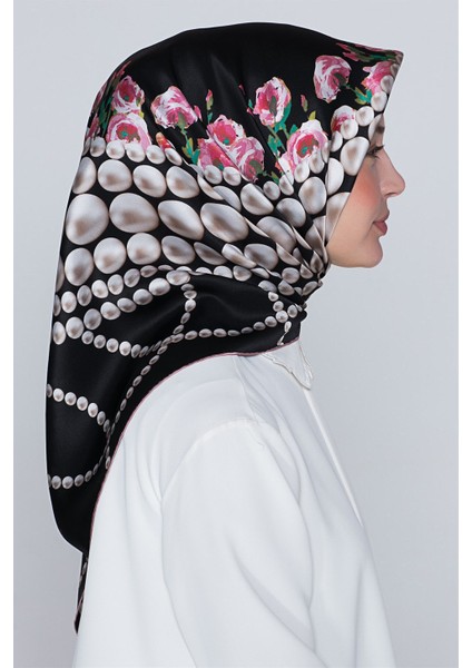 Nostalji Sura İpek Eşarp Siyah Çiçekli İnci Detaylı fiyatları