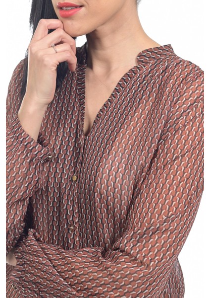 Metal Düğme Aksesuarlı Kiremit Tonlar Transparan Lureksli Gömlek Bluz fiyatları