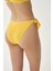 Sarı Bağcıklı Bikini Altı 3