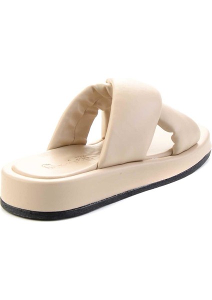 Bej Kadın Terlik K04503401109 fırsatları