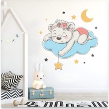 Sticker Sepetim Bulut Üzeinde Uyuyan Sevimli Yavru Ayıcık Çocuk Odası Duvar Sticker