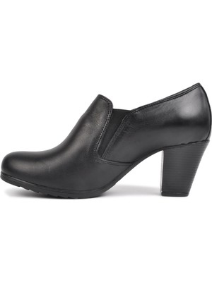 Ayakmod 13 Siyah Kadın Hakiki Deri Comfort Günlük Ayakkabı