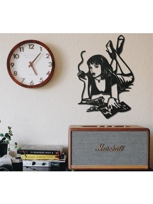 Baupor Tehlikeli Kadın Metal Duvar Dekoru