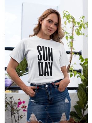 Grif Sunday Baskılı Kadın T-Shirt