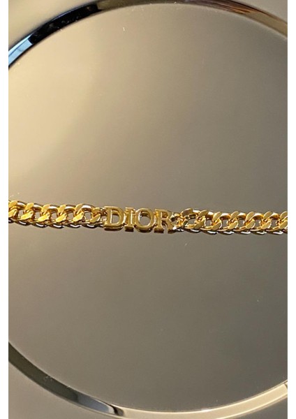Dior Yazılı Kolye