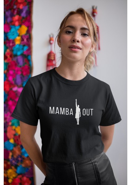 Mamba Out Baskılı Kadın T-Shirt