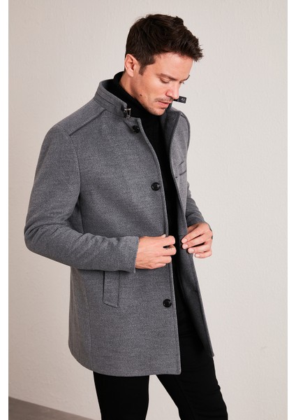 Slim Fit Pamuklu Kaşe KABAN Erkek KABAN 5841012 fırsatları
