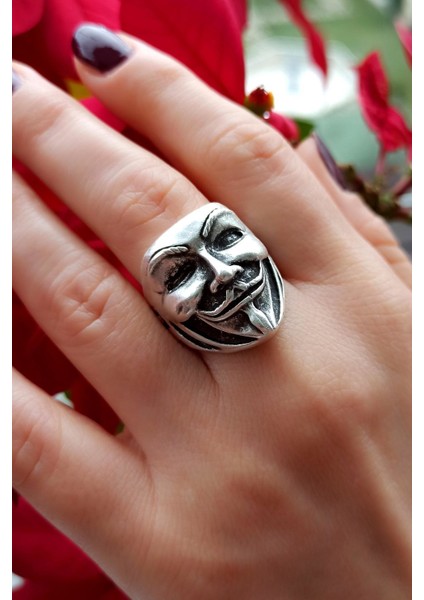 Antik Gümüş Kaplama V For Vendetta Şekilli El Yapımı Ayarlanabilir Yüzük