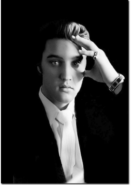 Cakatablo Ahşap Tablo Siyah Arkaplan Elvis Presley Portre