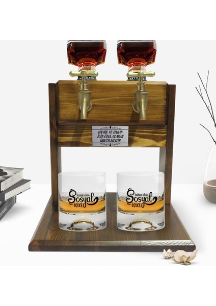Kişiye Özel Renkli Baskılı Sosyal Içici Tasarımlı Ikili Viski Bardağı ve Çift Musluklu Doğal Ahşap Viski Standı-2