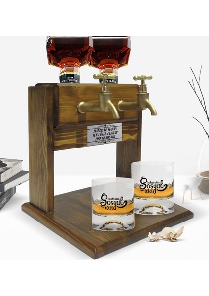 Kişiye Özel Renkli Baskılı Sosyal Içici Tasarımlı Ikili Viski Bardağı ve Çift Musluklu Doğal Ahşap Viski Standı-2 fiyatları