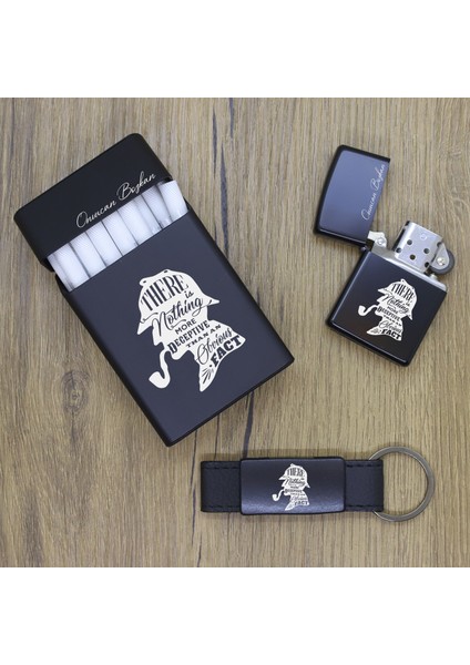 Kişiye Özel Sherlock Holmes Metal Sigara Kutusu, Zippo Çakmak ve Anahtarlık Seti