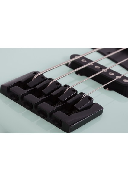 J-4 Bass Gitar Sea Foam Green