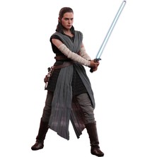 Hot Toys Rey Jedi Training Sixth Scale Figure
