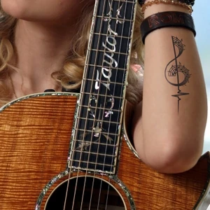 ART-038 Geçici Dövme,geçici Tattoo 15,5X15,5CM Vücut Dövmesi,kol Bilek Dövme,boyun Dövme,sırt Dövme