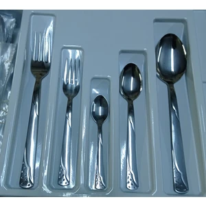 12 Kişlik Yıldız 60 Parça Kaşık Çatal Set