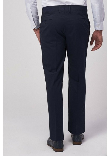 Erkek Klasik Kesim Lacivert Kumaş Pantolon modelleri