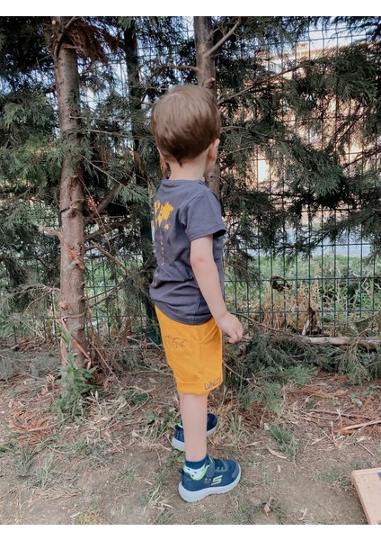 Unisex Çocuk Hardal Şort