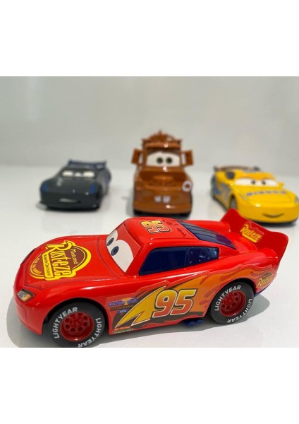 Cars Şimşek Mcqueen Mater Oyuncak Arabalar 4'lü Set