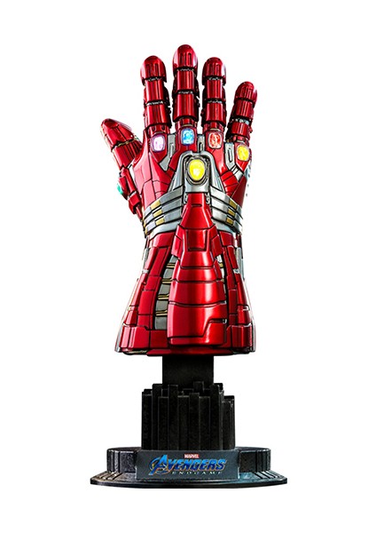 Nano Gauntlet Hulk Version Quarter Scale R E P L I C A