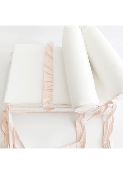 Bebek Beşik Fırfırlı Bumper/Yan Koruma Seti 60 x 120 cm Kırık Beyaz-Somon/pudra indirimleri
