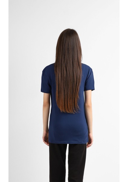 Kadın Sıfır Yaka T-Shirt modelleri
