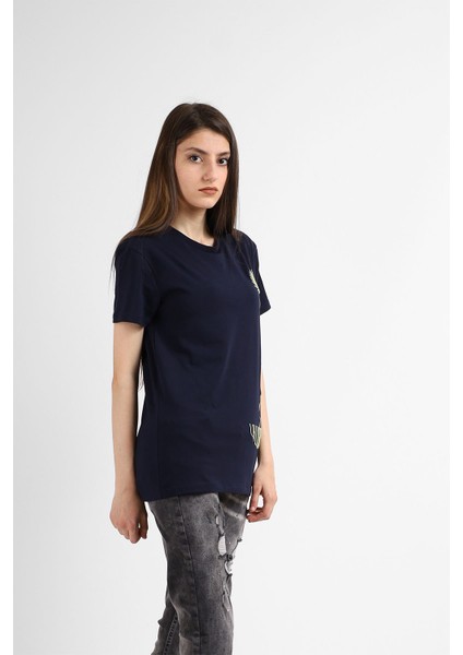 Kadın Sıfır Yaka T-Shirt fiyatları