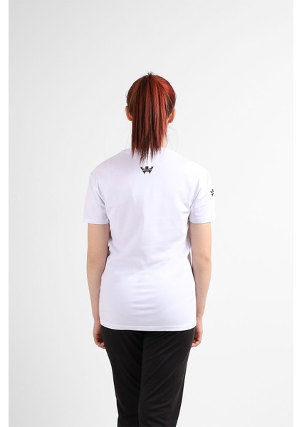 Kadın Sıfır Yaka T-Shirt fırsatları