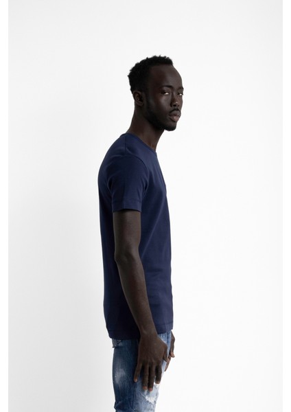 Erkek Sıfır Yaka T-Shirt modelleri