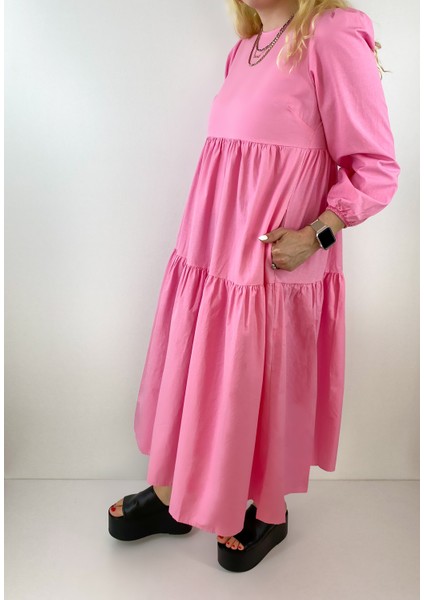 Şeker Pembe Kat Detaylı Poplin Elbise