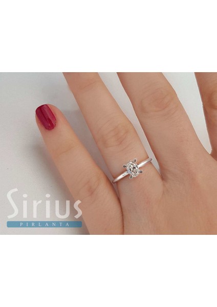 G Renk 0,50 Karat Oval Kesim Pırlanta Tektaş Yüzük 0441R0006 fırsatları