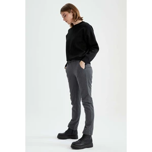 Büyük Beden Regular Fit Cepli Geri Dönüşümlü Beli Bağcıklı Eşofman Alt L5488AZ21AU