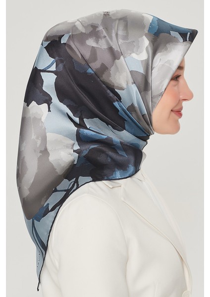 Yeni Sezon Nostalji Serisi Ipek Twill Eşarp 8534D-85