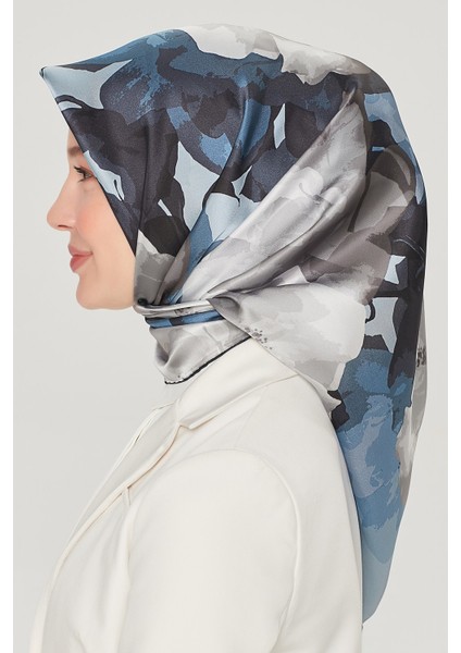 Yeni Sezon Nostalji Serisi Ipek Twill Eşarp 8534D-85