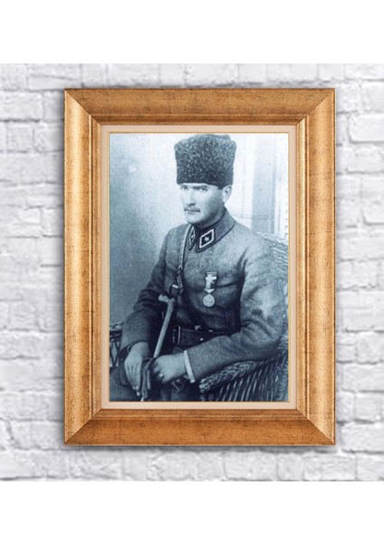 Çerçeveli Mustafa Kemal Atatürk Kanvas Tablo