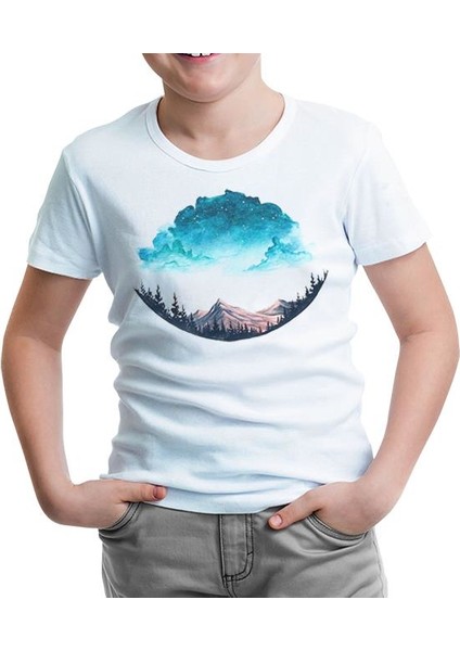 Earth Under Clouds Beyaz Çocuk Tshirt