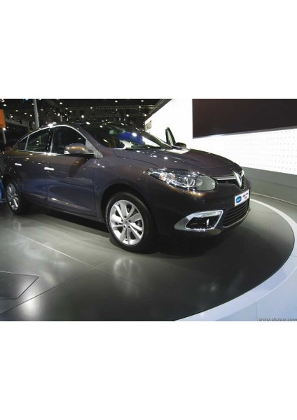 Renault Fluence Krom Sis Farı Çerçevesi 2 Parça 2013 ve Sonrası