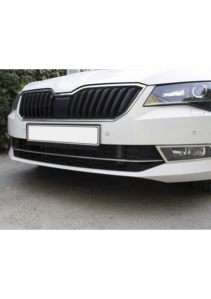 Skoda Superb B8 Krom Ön Tampon Çıtası 3 Parça 2015-2019 Arası