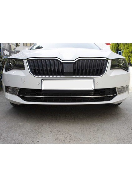 Skoda Superb B8 Krom Ön Tampon Çıtası 3 Parça 2015-2019 Arası