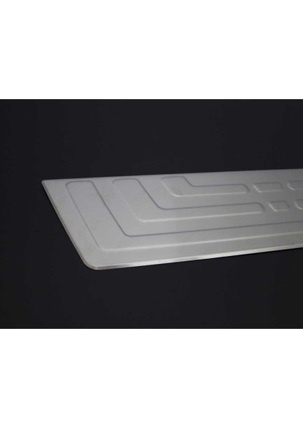 VW Amarok Krom Arka Tampon Eşiği Taşlı 2010 ve Sonrası