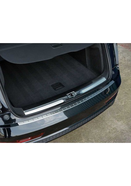 Audi Q3 Krom Arka Tampon Eşiği Taşlı 2011-2016 Arası fiyatları