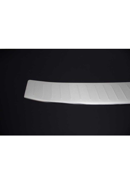 Ford Kuga 2 Krom Arka Tampon Eşiği Taşlı 2012-2020 Arası fiyatları