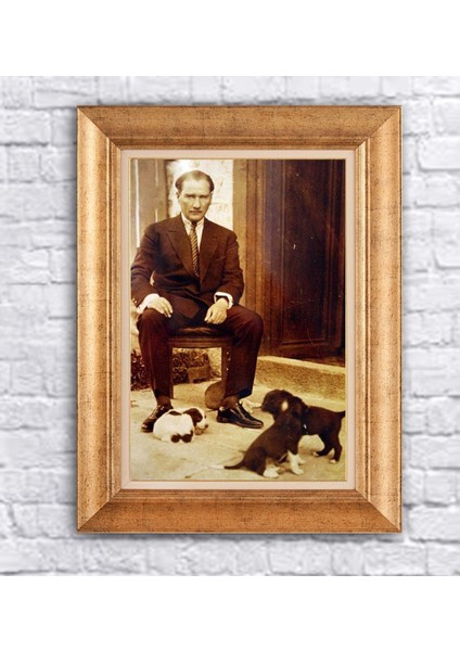 Çerçeveli Atatürk Hayvan Sevgisi Kanvas Tablo