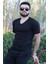 Erkek Siyah Slim Fit Düz Basic Kısa Kollu V Yaka Ince Tişört 20ETSHBSIC 1